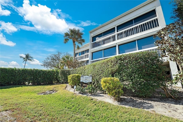 view of building exterior