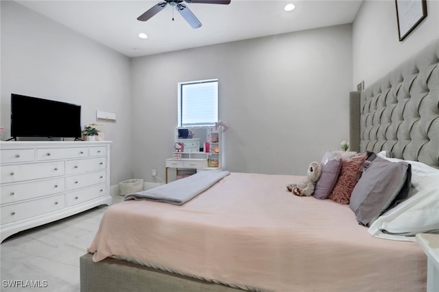 bedroom featuring ceiling fan