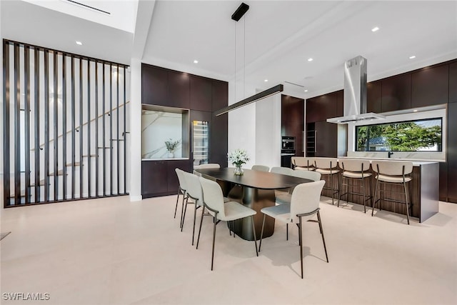 dining area with recessed lighting