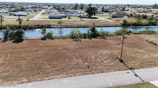 Listing photo 3 for 128 NE 20th St, Cape Coral FL 33909