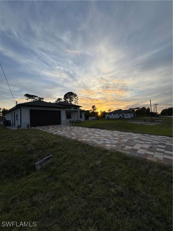 932 Milwaukee Blvd, Lehigh Acres, FL 33974 - photo 5