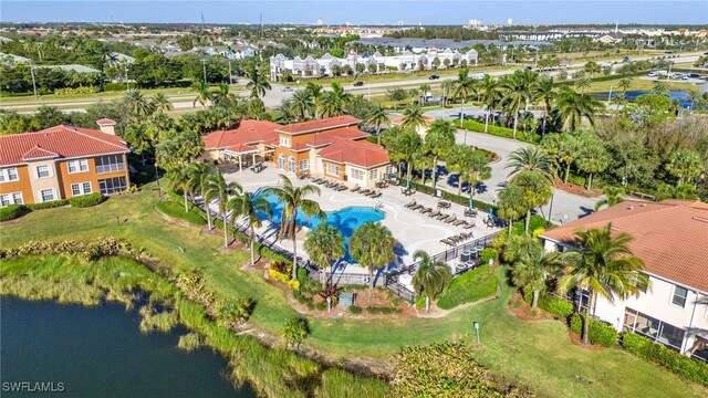 bird's eye view featuring a water view