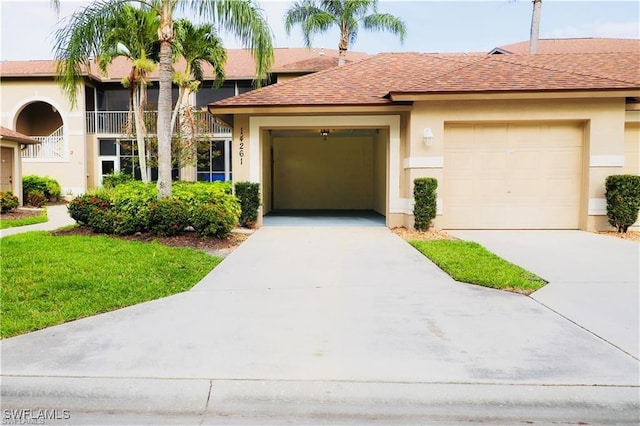 view of front facade with a garage