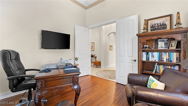 office area with hardwood / wood-style flooring