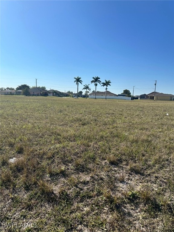 608 Diplomat Pkwy E, Cape Coral FL, 33909 land for sale