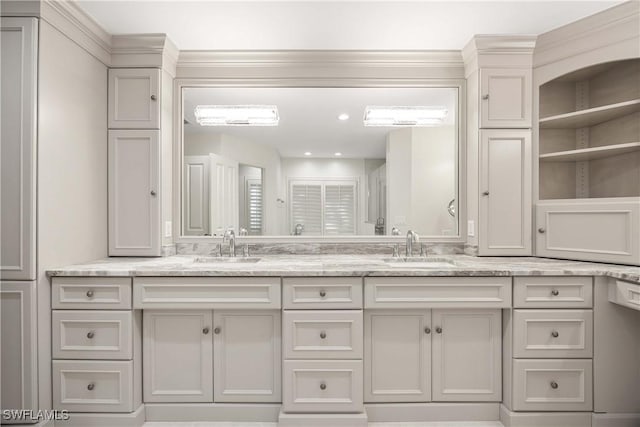 bathroom with vanity