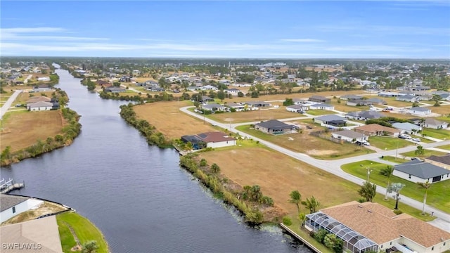 Listing photo 2 for 1321 NE 39th St, Cape Coral FL 33909