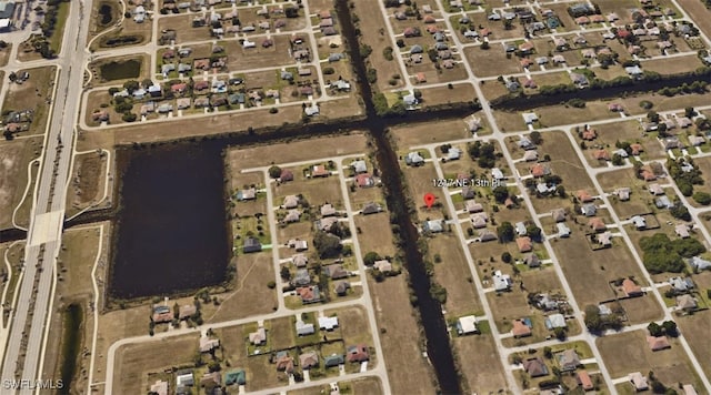 1217 NE 13th Pl, Cape Coral, FL 33909