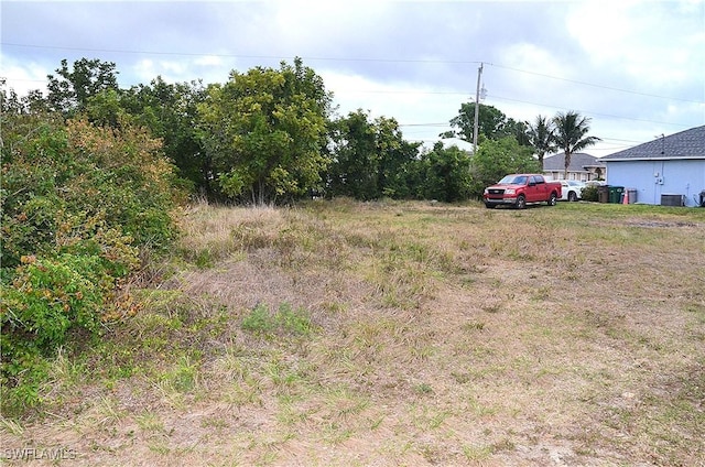 1217 NE 13th Pl, Cape Coral, FL 33909