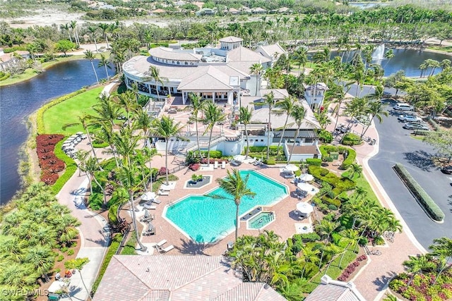 bird's eye view with a water view