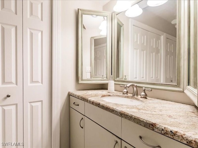 bathroom with vanity