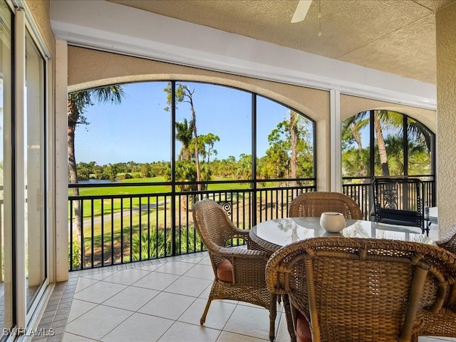 view of sunroom / solarium