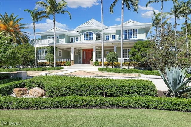 view of front facade with covered porch