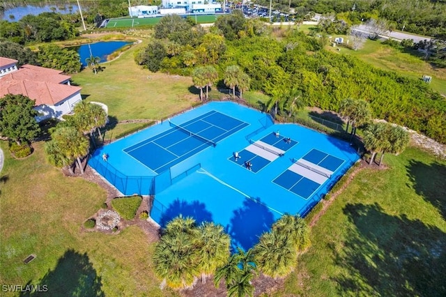 bird's eye view featuring a water view