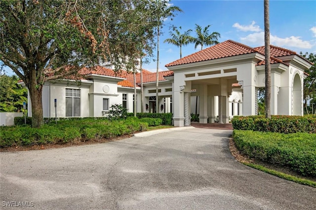 view of building exterior featuring driveway