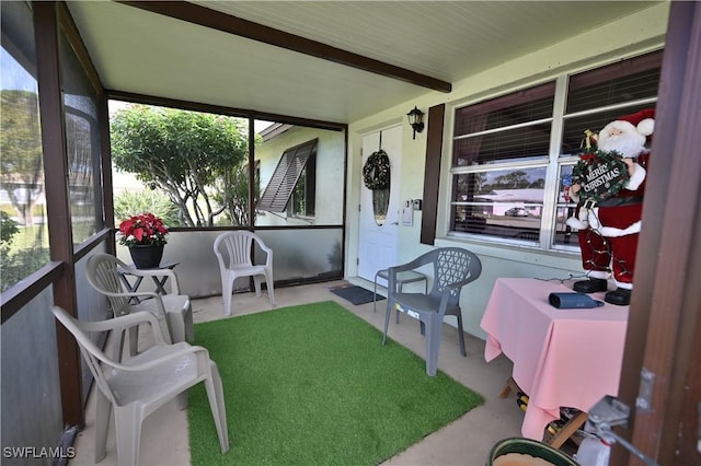 view of sunroom / solarium