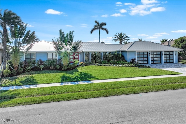 ranch-style house with a front yard