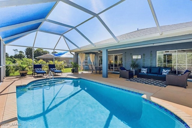 view of swimming pool with glass enclosure, ceiling fan, an outdoor hangout area, and a patio