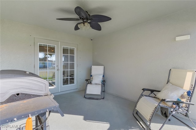 view of patio with ceiling fan