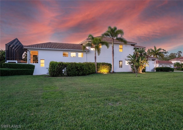 exterior space featuring a lawn