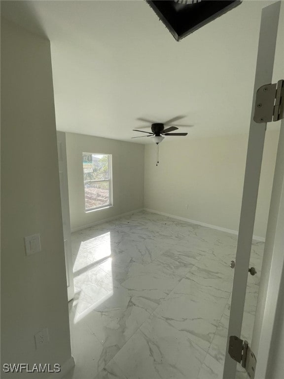 empty room with ceiling fan