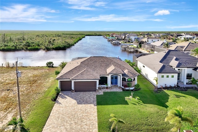 bird's eye view featuring a water view