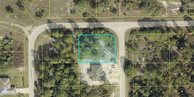 704 Glacier Ave, Lehigh Acres FL, 33974 land for sale