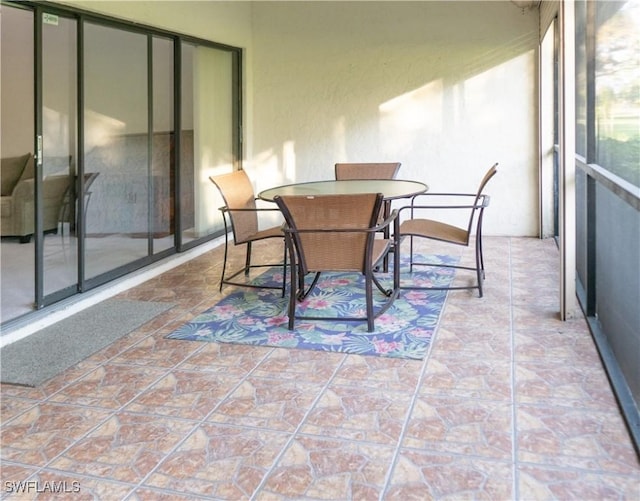 view of sunroom / solarium