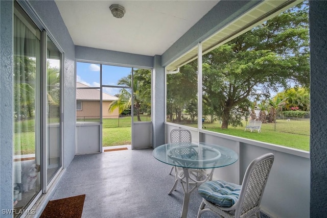 view of sunroom / solarium