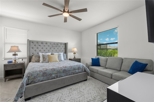 bedroom featuring ceiling fan