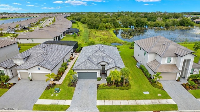 bird's eye view with a water view