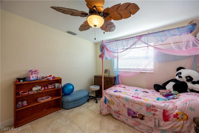 bedroom featuring ceiling fan