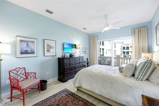 bedroom featuring light hardwood / wood-style flooring and ceiling fan