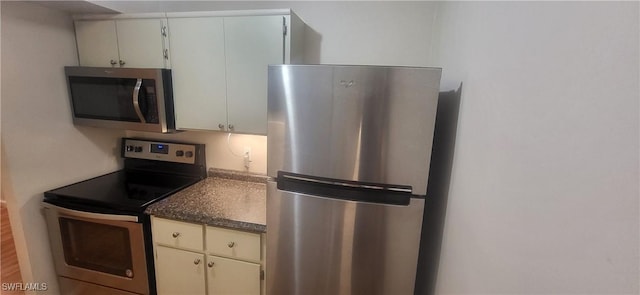 kitchen featuring stainless steel appliances