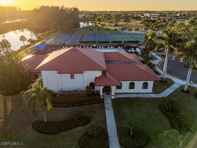 view of aerial view at dusk