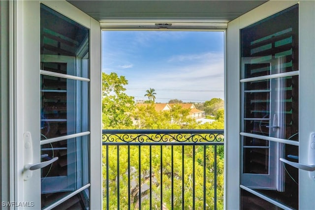 1160 8th St S, Naples, FL 34102 - view of balcony