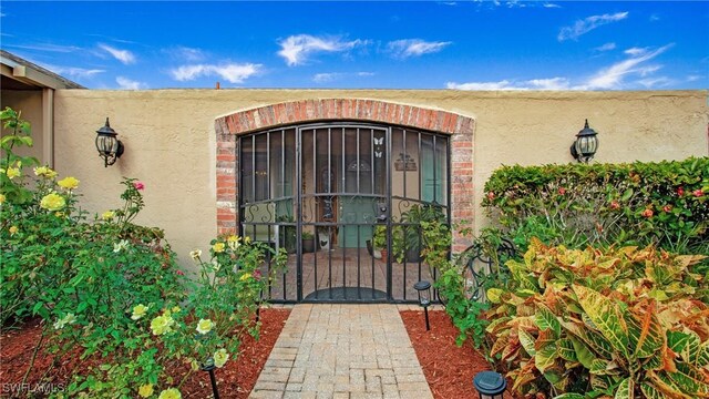 view of property entrance