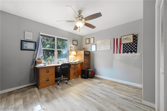 2915 Ortona Locks Rd, Moore Haven, FL 33471 - office space featuring a ceiling fan and light wood-style floors