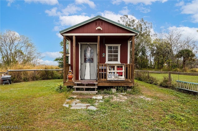 2915 Ortona Locks Rd, Moore Haven, FL 33471 - view of outbuilding featuring a fenced backyard