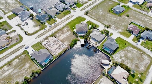 Listing photo 3 for 4205 Gulfstream Pkwy, Cape Coral FL 33993