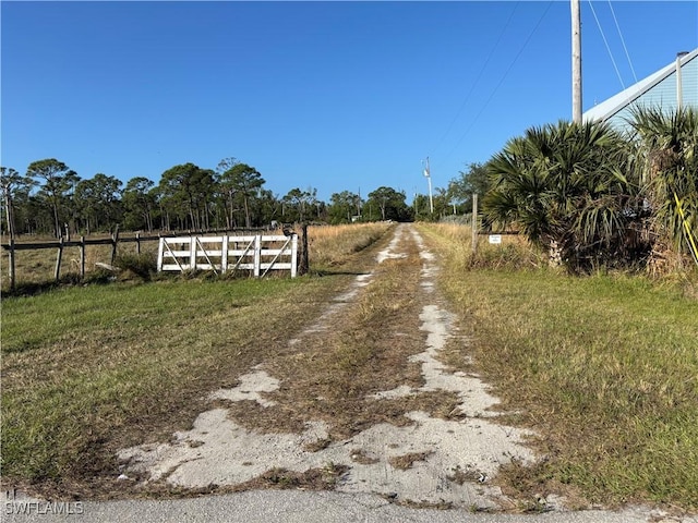 Listing photo 2 for 14801 Stringfellow Rd, Bokeelia FL 33922