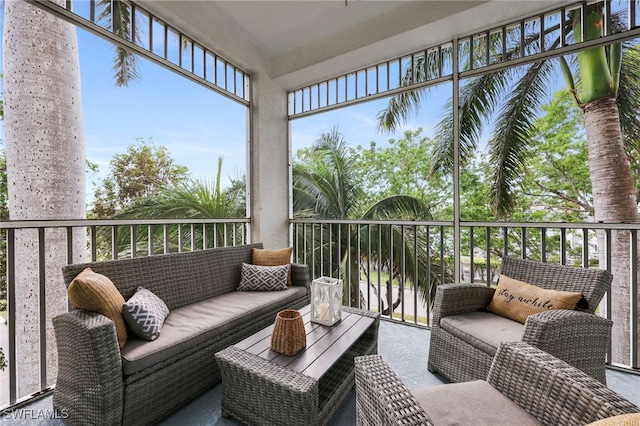 view of sunroom / solarium