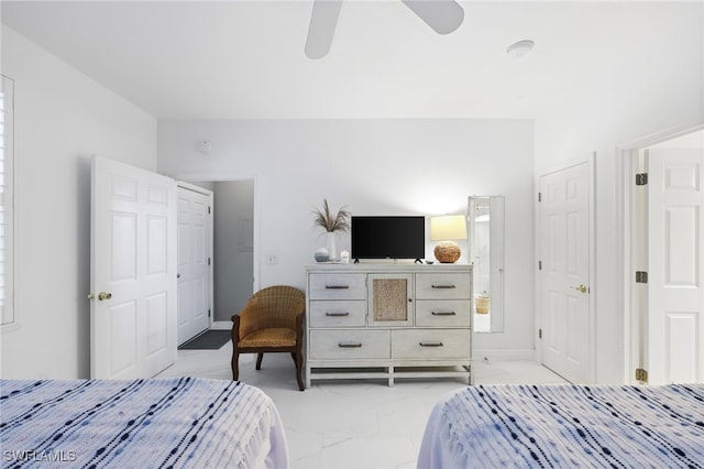 bedroom with ceiling fan