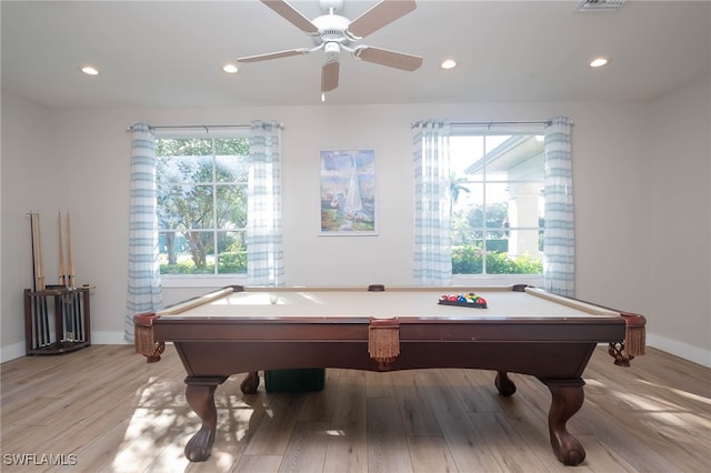 playroom featuring ceiling fan, light hardwood / wood-style floors, and pool table