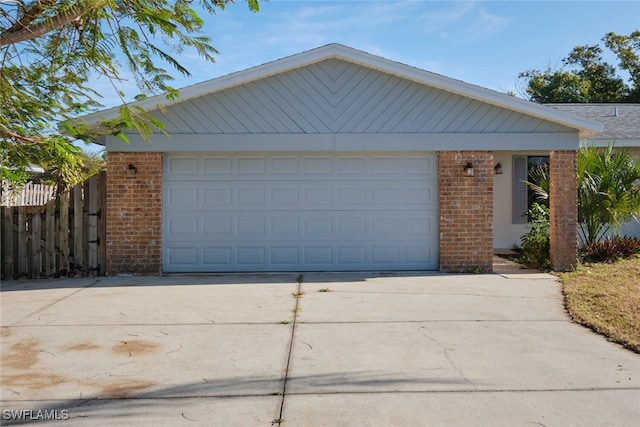 view of front facade featuring a garage