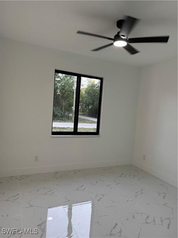 empty room with ceiling fan