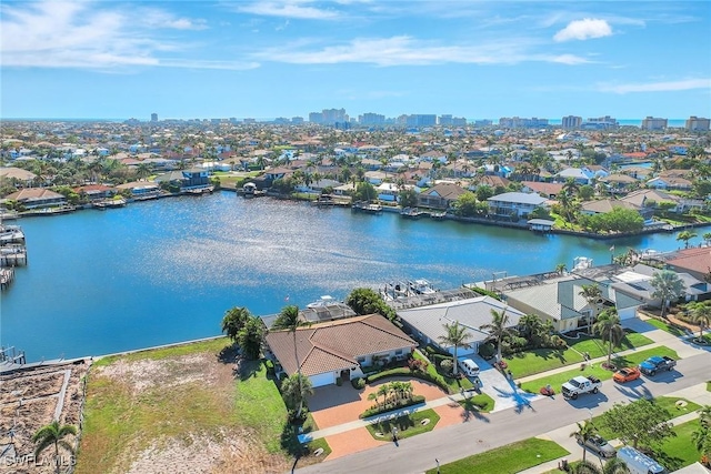 bird's eye view featuring a water view