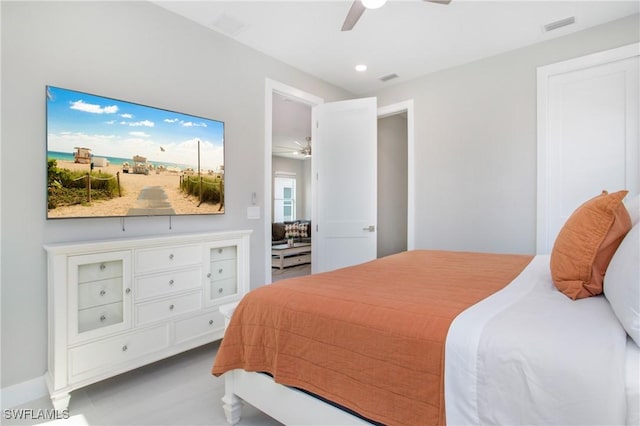 bedroom featuring ceiling fan