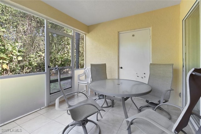 view of sunroom / solarium