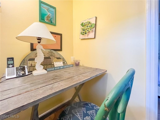 564 Coral Cir, Captiva, FL 33924 - view of office